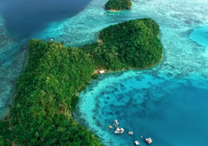 Mantigue Island Port, Philippines , Philippines